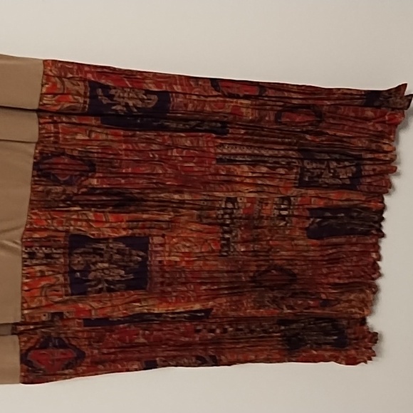 NWT-2 piece rust sweater over cami/skirt combo. - Picture 5 of 16